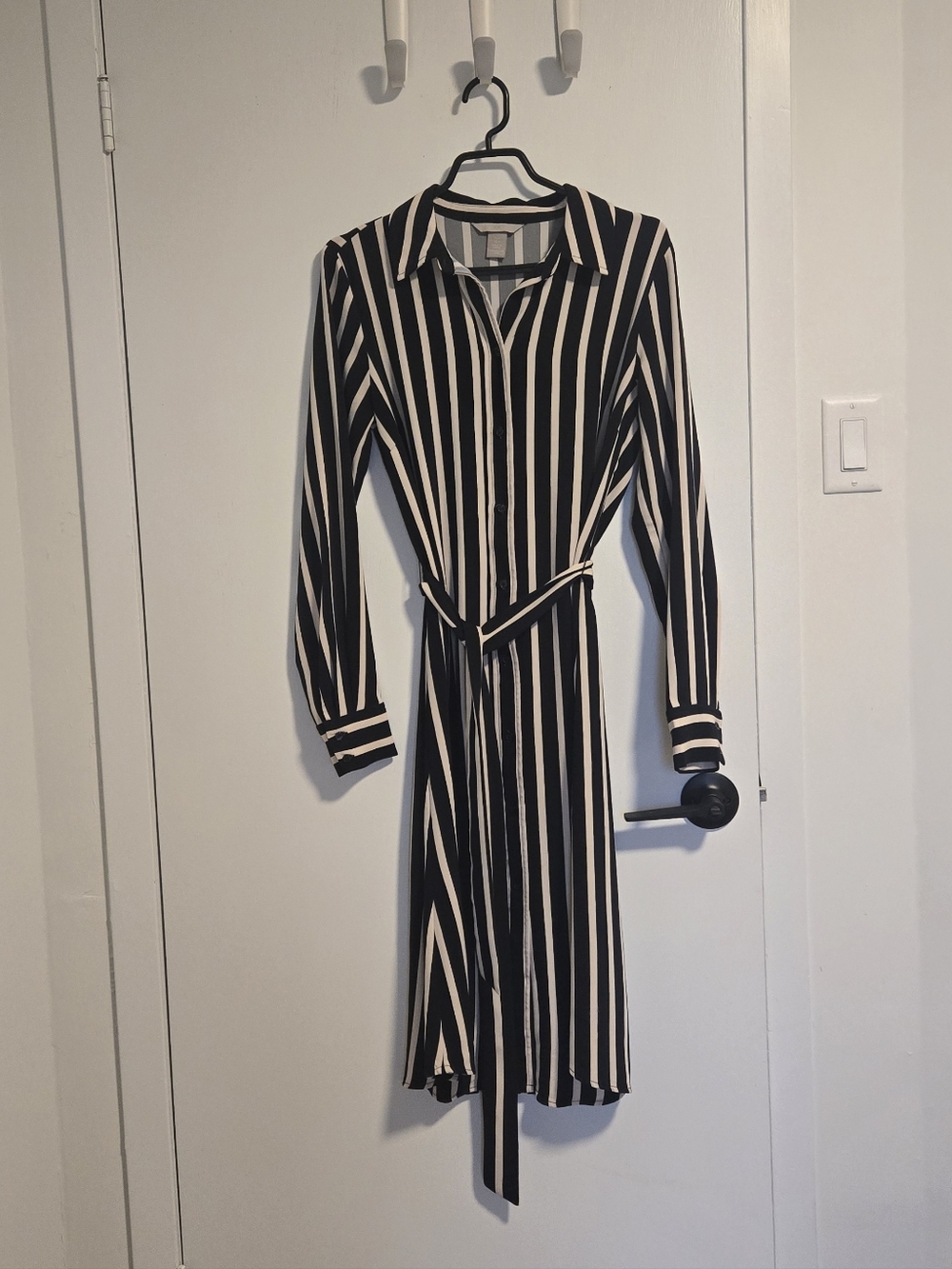H&M Black and Cream Striped Shirt Dress with Waist Tie